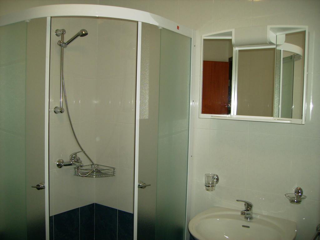 Apartments Kalac ラビン エクステリア 写真
