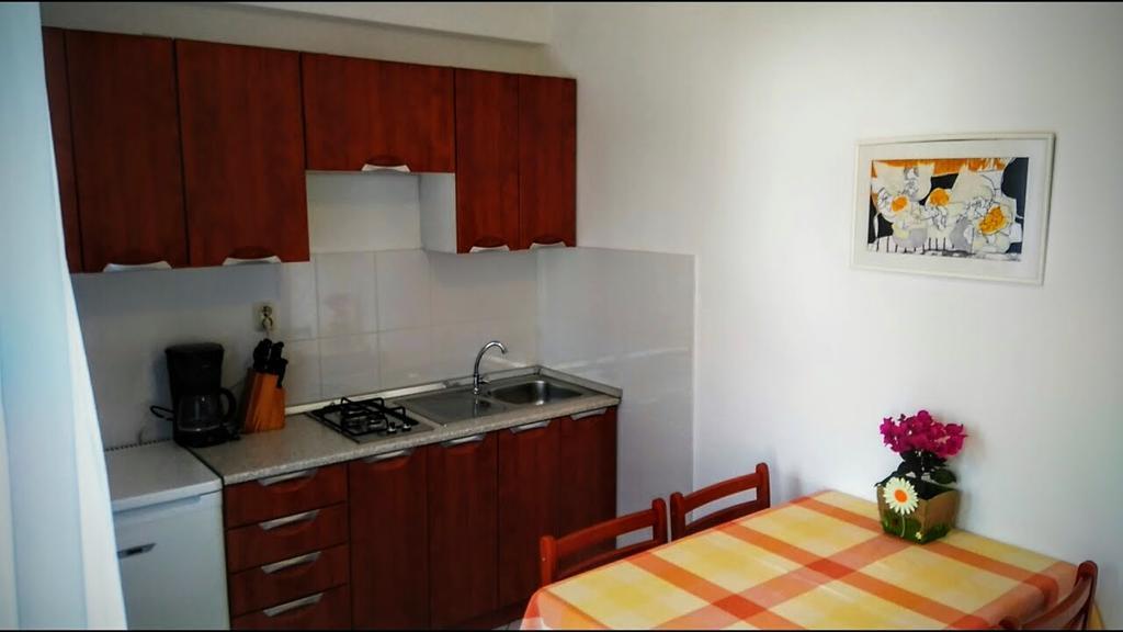 Apartments Kalac ラビン エクステリア 写真